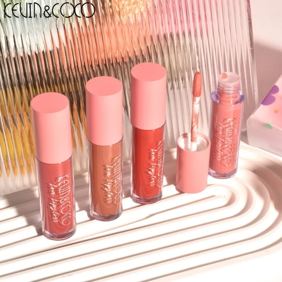 Kevin and Coco Matte Lipgloss - Picture 4 of 7